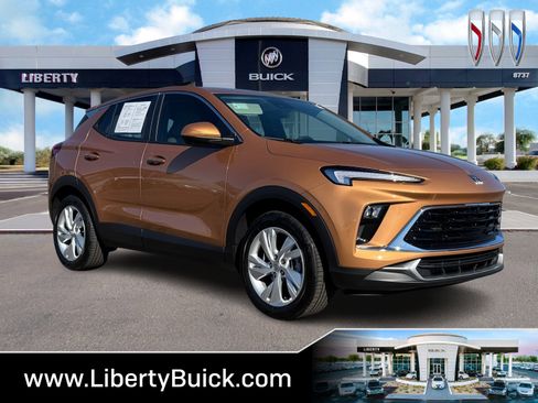 Used 2026 Buick Encore GX Preferred w/ Advanced Technology Package image 1