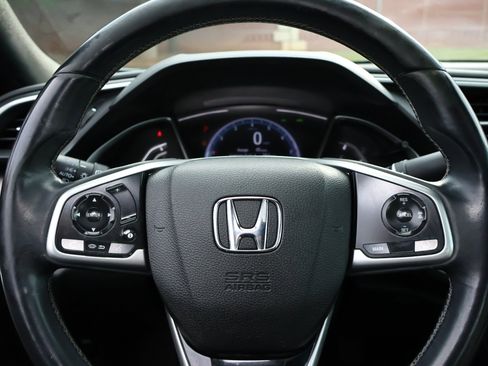 Used 2019 Honda Civic EX image 9