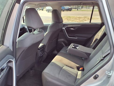 Certified 2024 Toyota RAV4 XLE AWD/4WD image 21