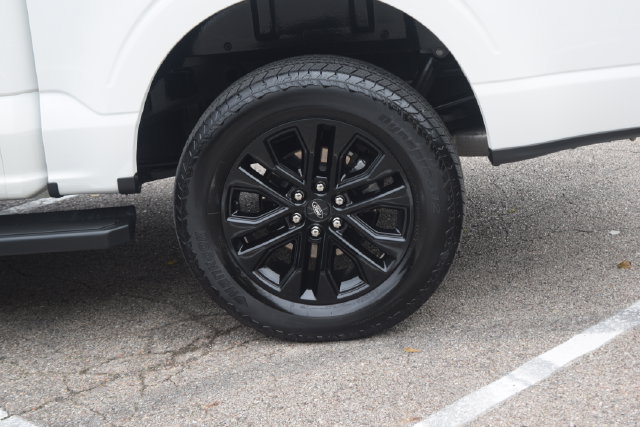 Used 2025 Ford F150 Lariat w/ Equipment Group 502A High AWD/4WD image 30