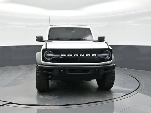 Certified 2023 Ford Bronco Wildtrak AWD/4WD image 12