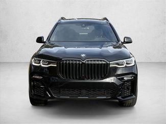 Used 2022 BMW X7 xDrive40i w/ M Sport Package video 2