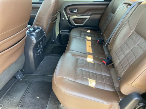 Used 2021 Nissan Titan Platinum Reserve w/ Moonroof Package AWD/4WD image 22