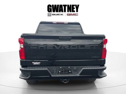 Used 2024 Chevrolet Silverado 1500 RST w/ LPO, Dark Essentials Package AWD/4WD image 4