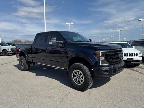 Used 2022 Ford F250 Lariat w/ Tremor Off-Road Package image 2