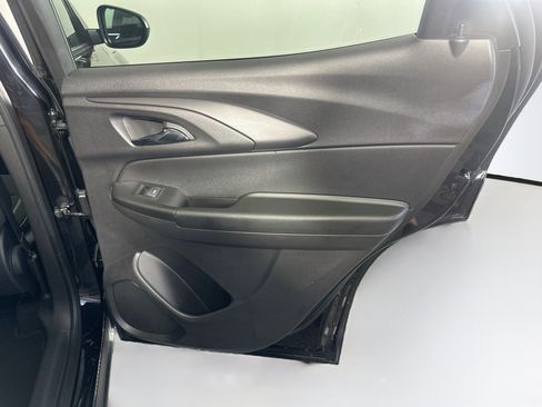 Used 2025 Chevrolet TrailBlazer LT FWD image 27