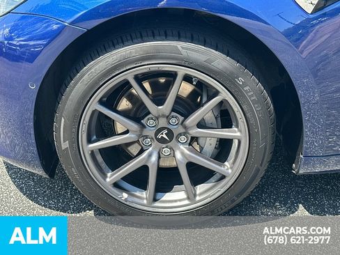 Used 2020 Tesla Model 3 Standard Range Plus RWD image 12
