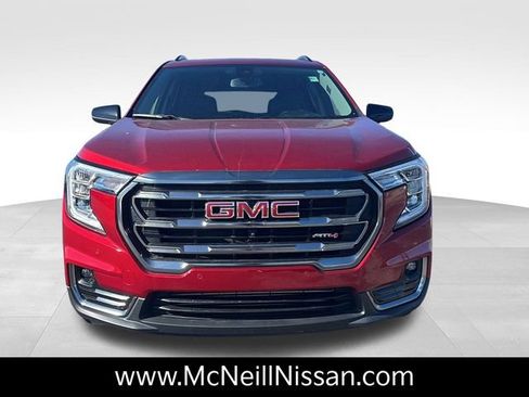 Used 2022 GMC Terrain AT4 w/ Infotainment Package II image 2