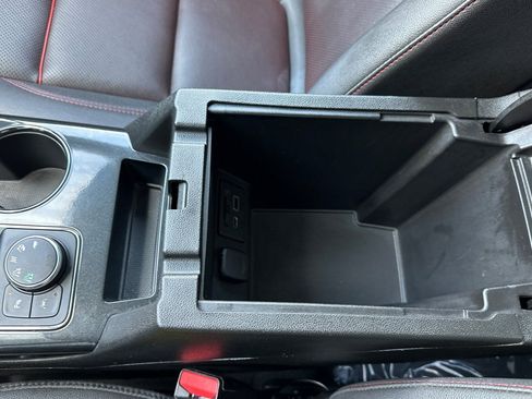 Used 2025 Chevrolet Blazer RS image 34