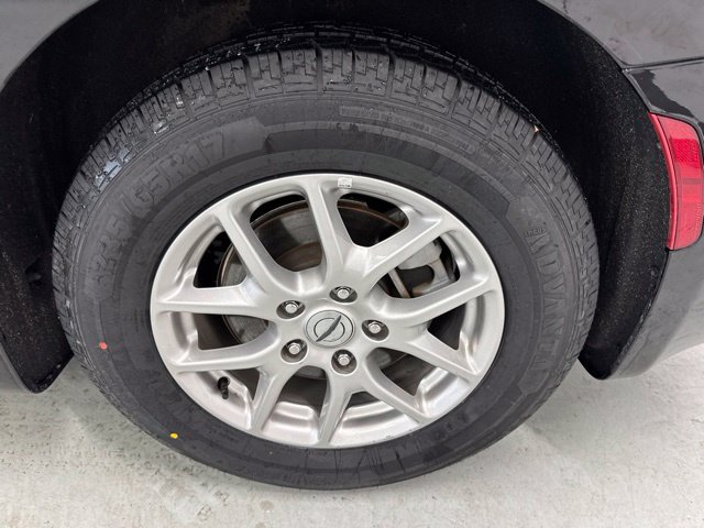 Used 2025 Chrysler Pacifica Select FWD image 7