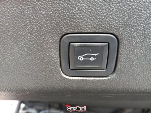 Used 2023 Cadillac Escalade ESV Premium Luxury image 11