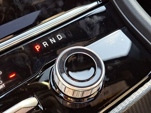 New 2025 Jeep Grand Cherokee Limited w/ Luxury Tech Group II image 22