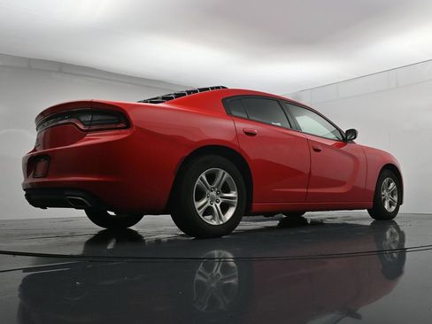 Used 2022 Dodge Charger SXT RWD image 23