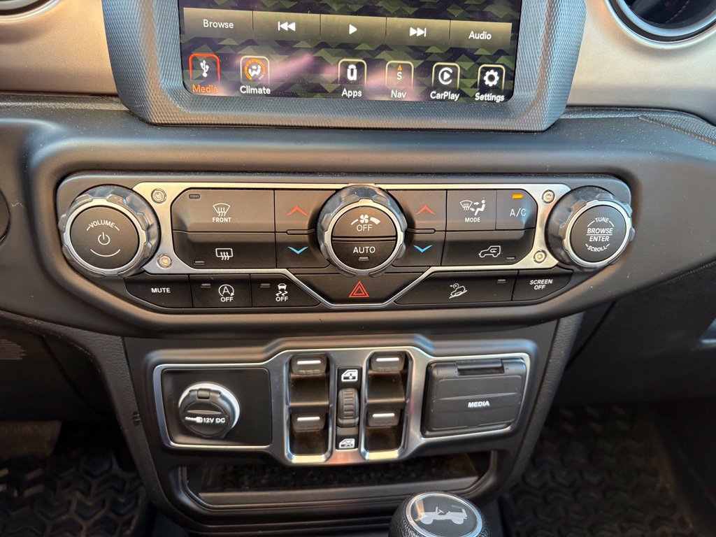 Used 2020 Jeep Wrangler Unlimited Sport S AWD/4WD image 17