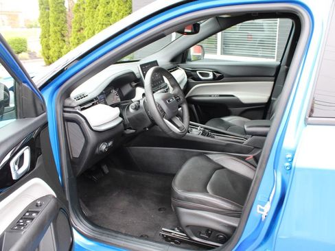 Used 2024 Jeep Compass Limited AWD/4WD image 43