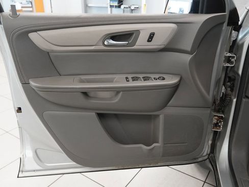 Used 2016 Chevrolet Traverse LS AWD/4WD image 15