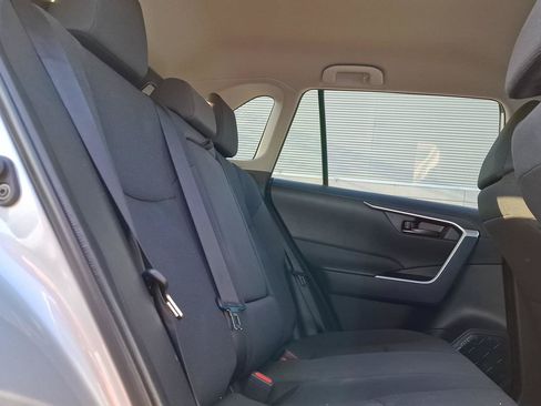 Used 2025 Toyota RAV4 LE AWD/4WD image 12