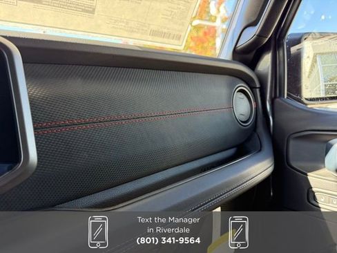 New 2025 Jeep Wrangler Unlimited Rubicon w/ Steel Bumper Group image 25