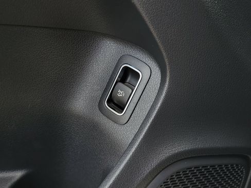 Certified 2022 Mercedes-Benz A 220 image 27