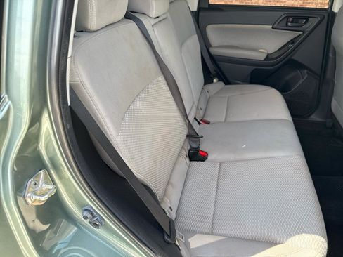Used 2017 Subaru Forester 2.5i Premium AWD/4WD image 45
