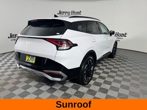 Used 2025 Kia Sportage SX image 7