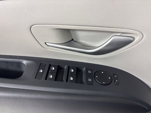 Certified 2025 Hyundai Tucson SEL FWD image 12