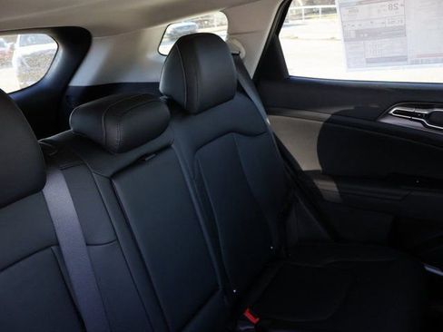 New 2026 Kia Sportage EX image 14