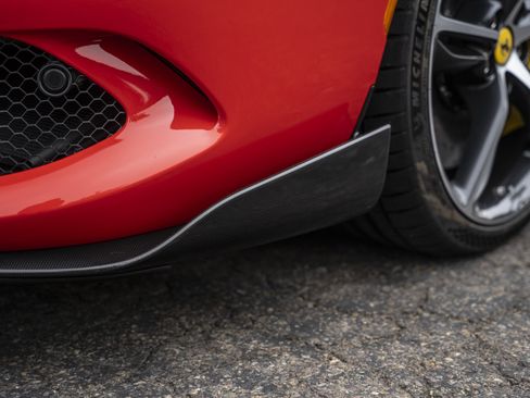 Used 2023 Ferrari 296 GTB RWD image 21
