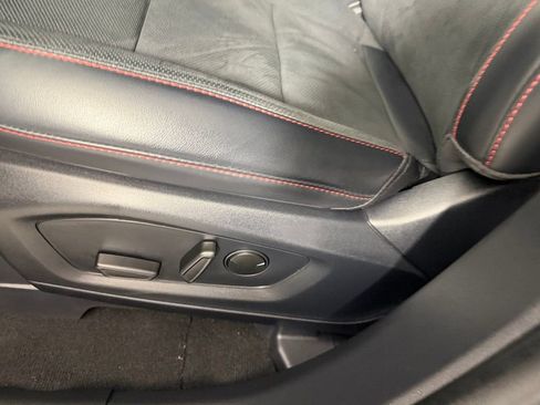 Used 2025 Ford Explorer ST AWD/4WD image 21