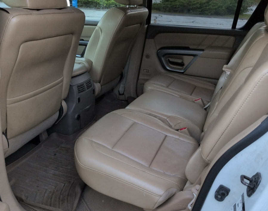 Used 2015 Nissan Armada Platinum AWD/4WD image 5
