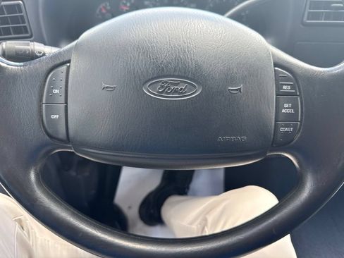 Used 2001 Ford F250 XLT RWD image 12