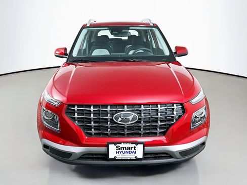 New 2025 Hyundai Venue SEL image 2