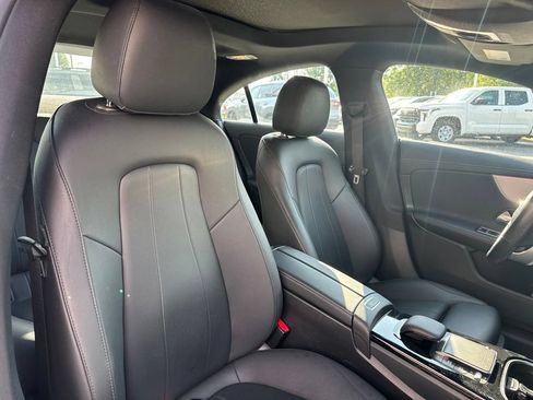 Used 2023 Mercedes-Benz CLA 250 4MATIC image 32