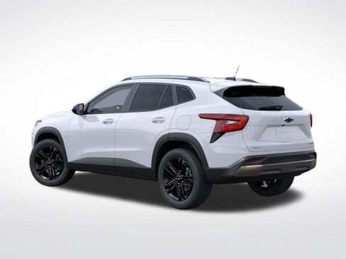 New 2026 Chevrolet Trax ACTIV w/ Driver Confidence Package FWD image 3