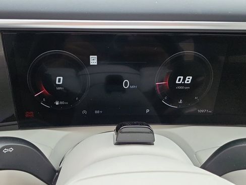 Used 2026 Hyundai Palisade Calligraphy FWD image 16
