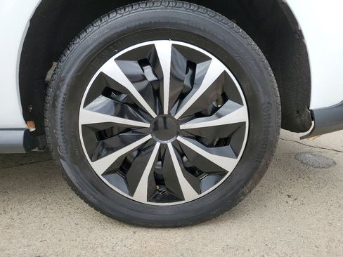 Used 2017 Ford Transit Connect XLT image 37