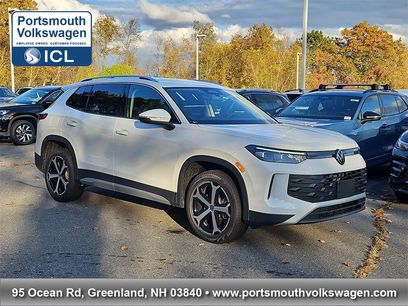 New 2025 Volkswagen Tiguan SE