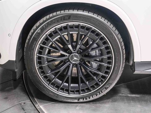 Certified 2026 Mercedes-Benz GLC 43 AMG 4MATIC Coupe image 10