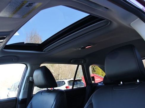 Used 2019 Subaru Outback 3.6R Limited image 18