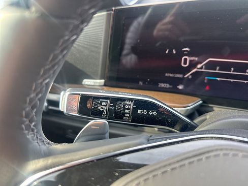 Used 2025 Cadillac Escalade Sport Platinum w/ LPO, Floor Liner Package image 20