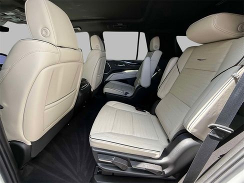 Certified 2023 Cadillac Escalade Sport w/ Touring Package image 20