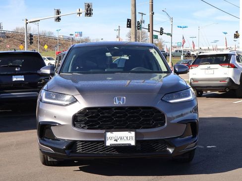 Certified 2024 Honda HR-V EX-L image 2