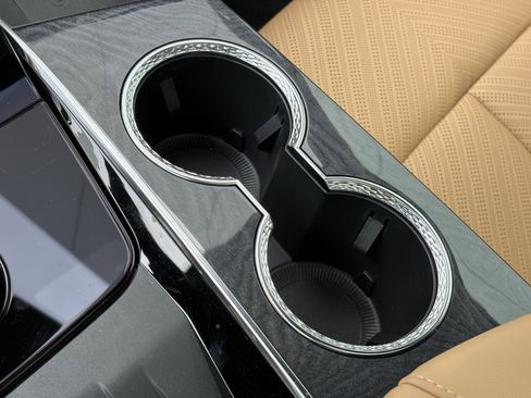 New 2026 Cadillac Escalade IQL Sport 2 image 33