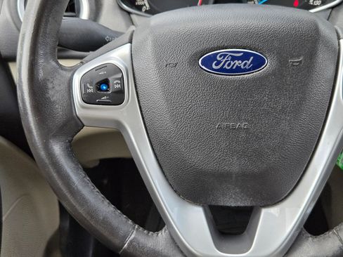 Used 2016 Ford Fiesta SE FWD image 21