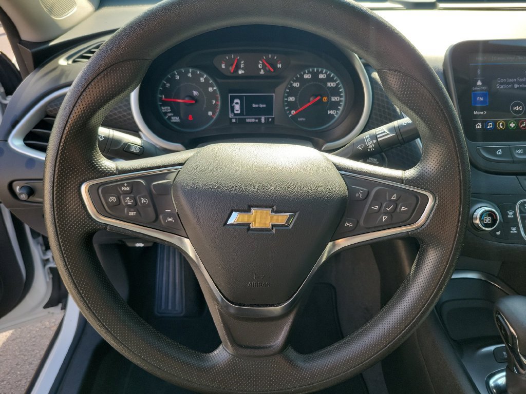 Used 2025 Chevrolet Malibu LT FWD image 31
