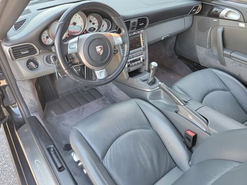 Used 2008 Porsche 911 Carrera RWD image 4