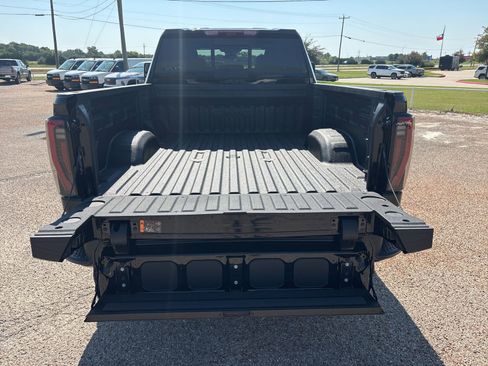 New 2026 GMC Sierra 2500 AT4 w/ AT4 Premium Plus Package image 22
