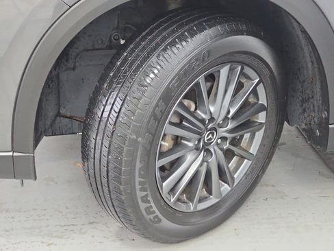 Used 2019 MAZDA CX-5 Touring image 32