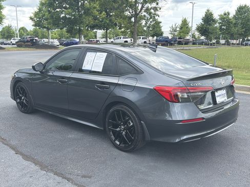 Used 2024 Honda Civic Sport image 7