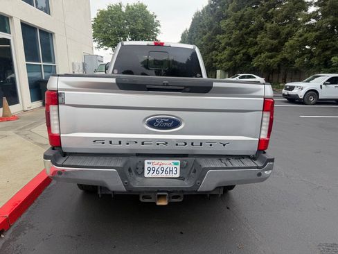 Used 2017 Ford F350 Lariat w/ Lariat Ultimate Package AWD/4WD image 4